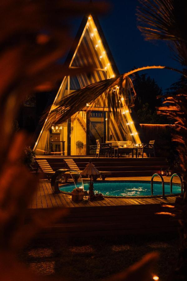 Bloom Sapanca - Palm Bungalov Villa ภายนอก รูปภาพ