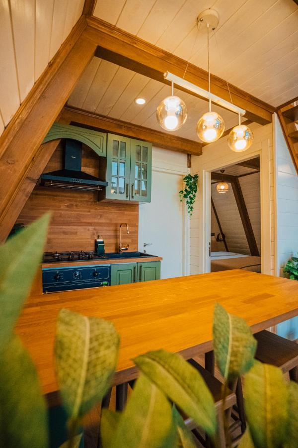 Bloom Sapanca - Palm Bungalov Villa ภายนอก รูปภาพ