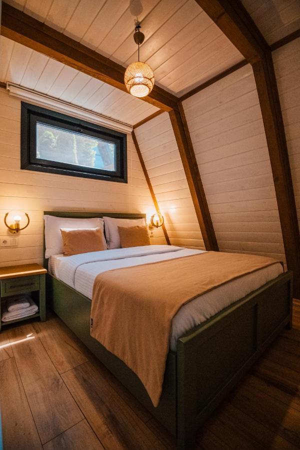 Bloom Sapanca - Palm Bungalov Villa ภายนอก รูปภาพ